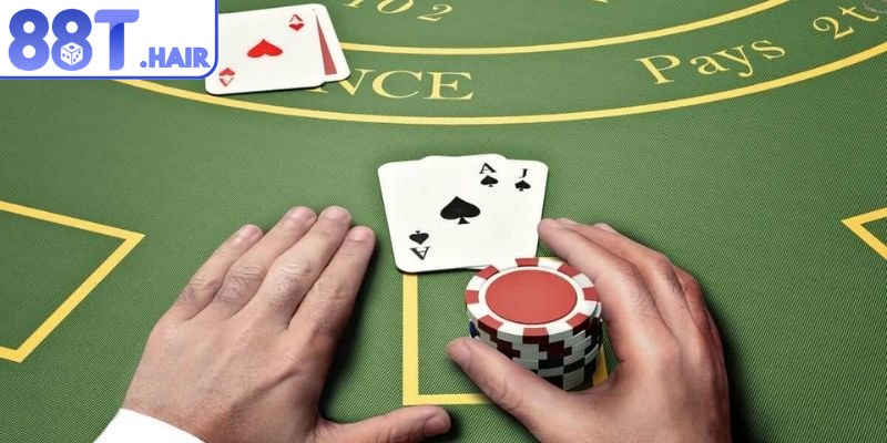 Chơi xì dách online việc nắm các thuật ngữ, luật cơ bản là rất cần thiết